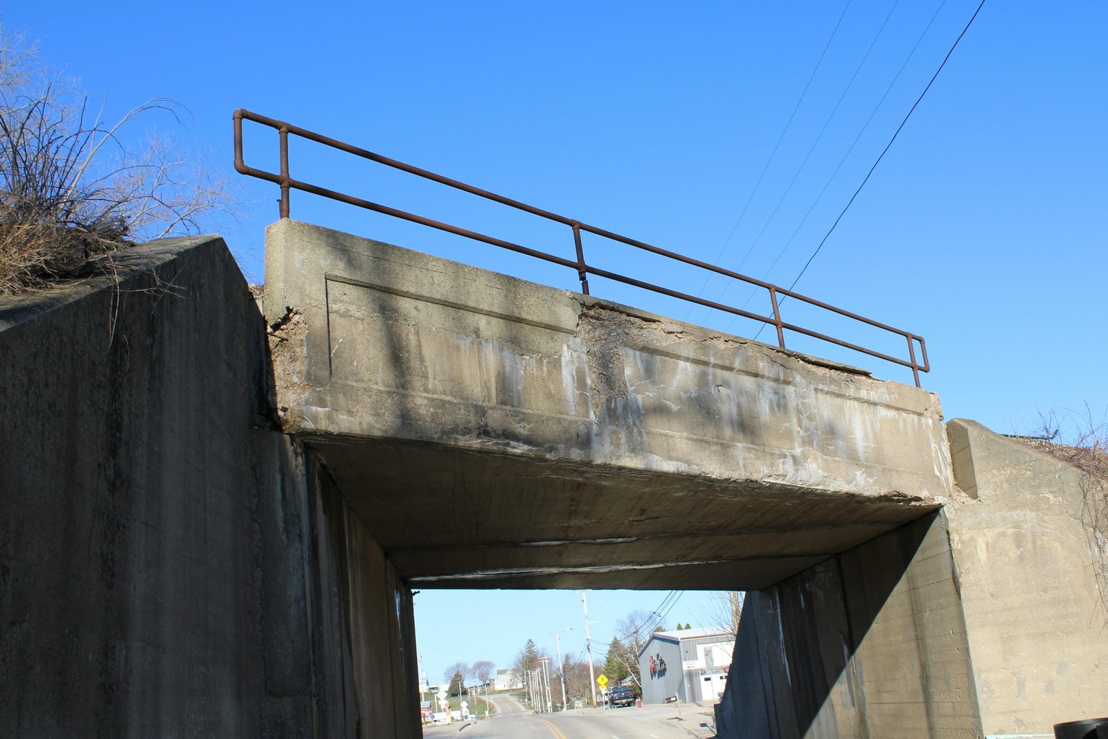 Main span